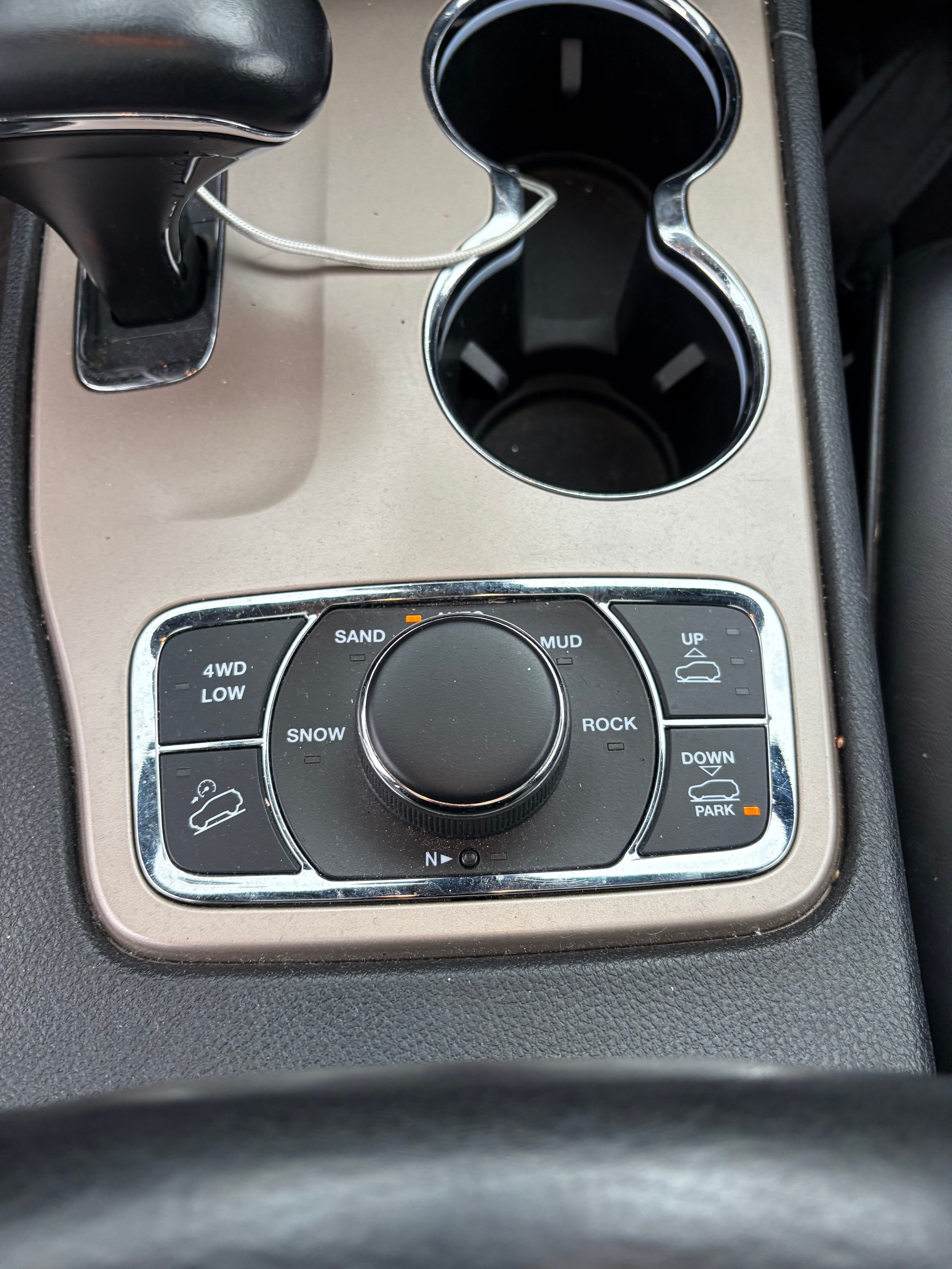 JEEP Grand Cherokee 3.0 CRD Summit Automatic-image-10