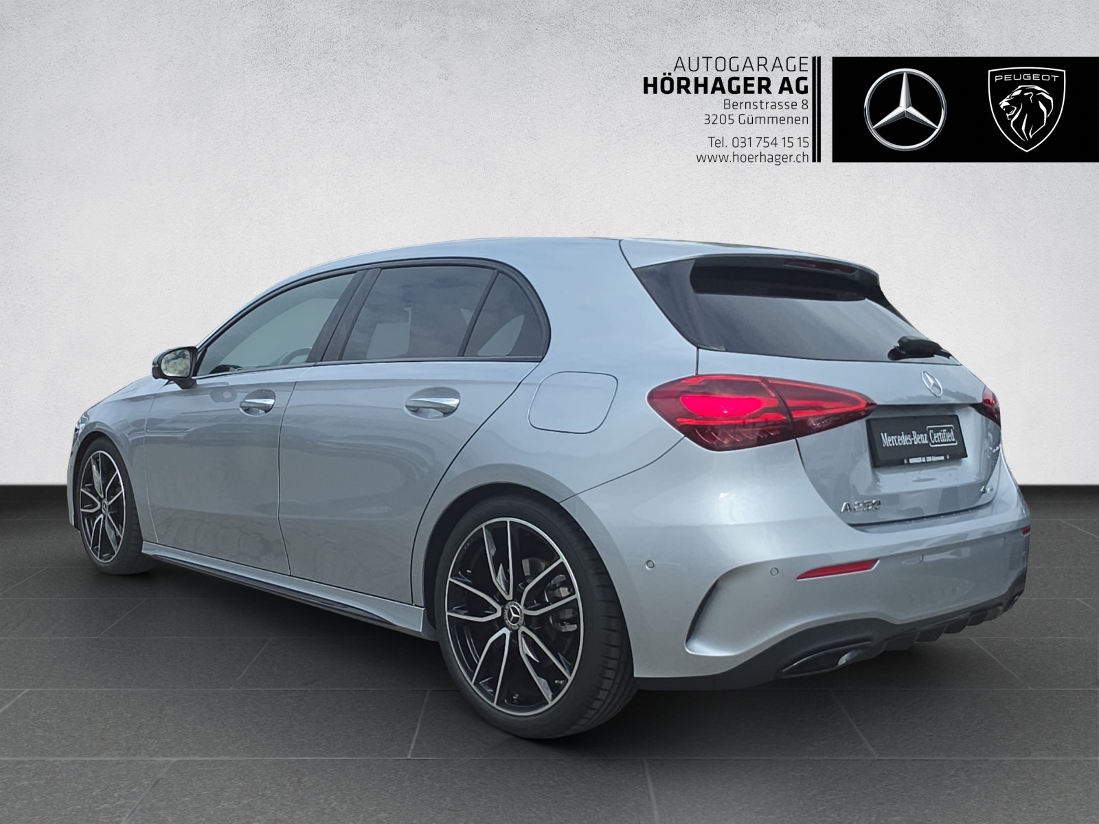 MERCEDES-BENZ A 250 4Matic AMG LINE 8G-DCT-image-4
