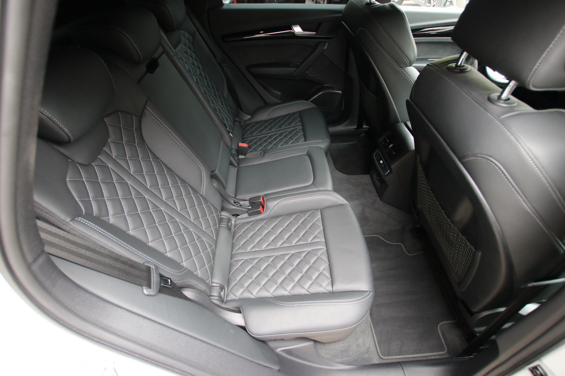 AUDI SQ5 Sportback TDI quattro tiptronic-image-14