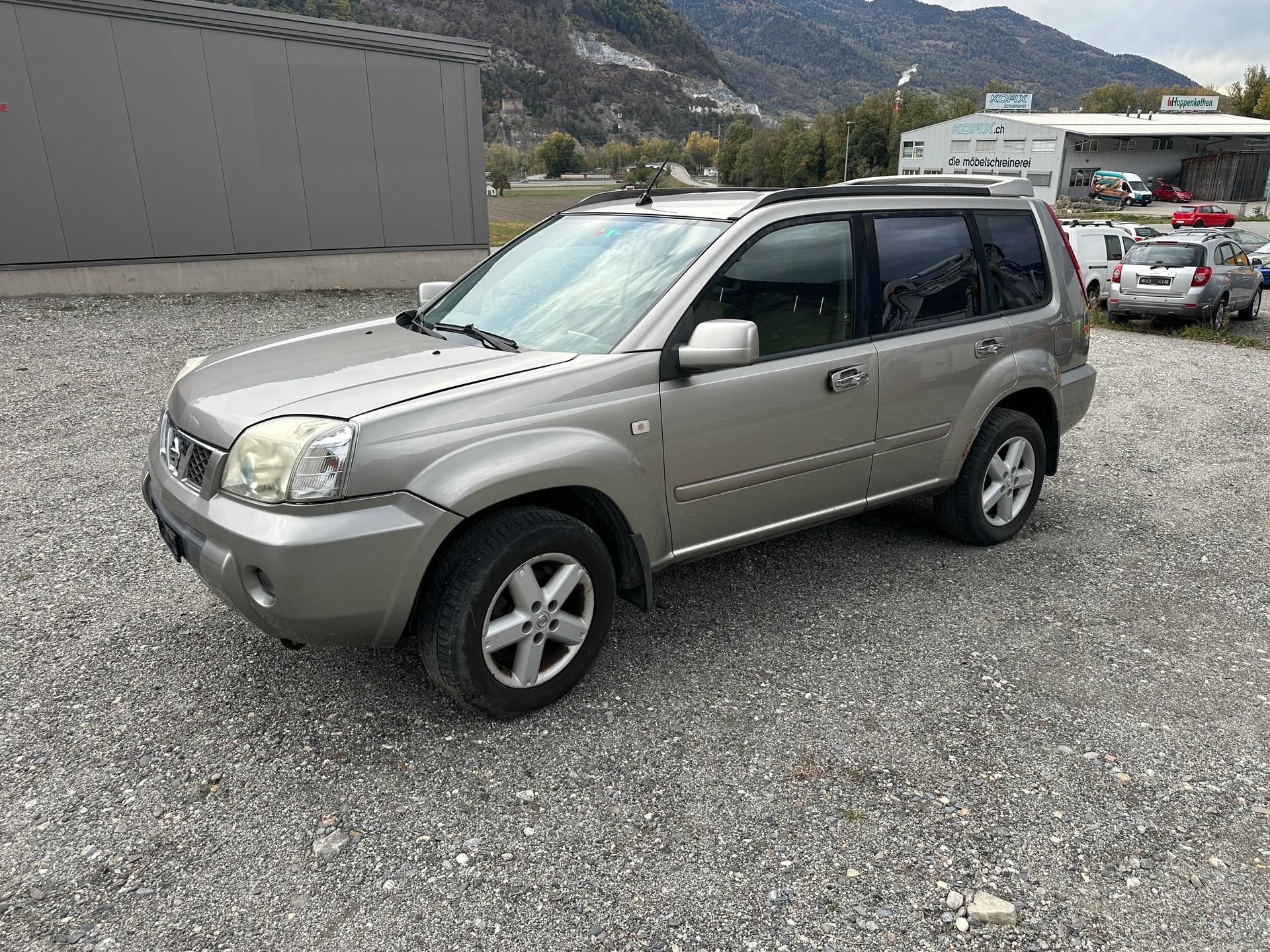 NISSAN X-Trail 2.2 DCI Elegance-image-1