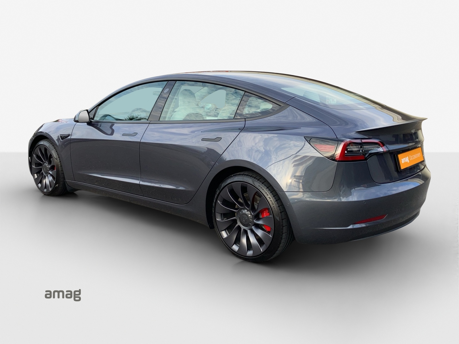 TESLA Model 3 Performance Dual Motor AWD-image-2
