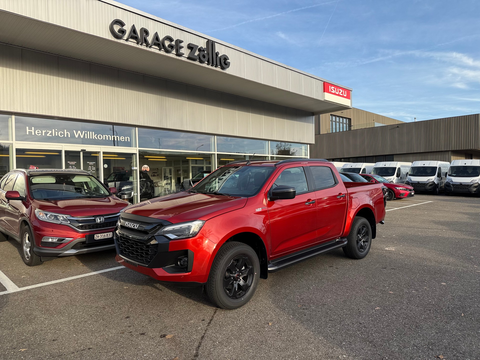 ISUZU D-MAX 1.9 CrewCab N60 Nitro Sport 4x4 Automat 5 JAHRE GARANTIE Nur bei Garage Zöllig - Finanzierung OHNE Zins möglich!