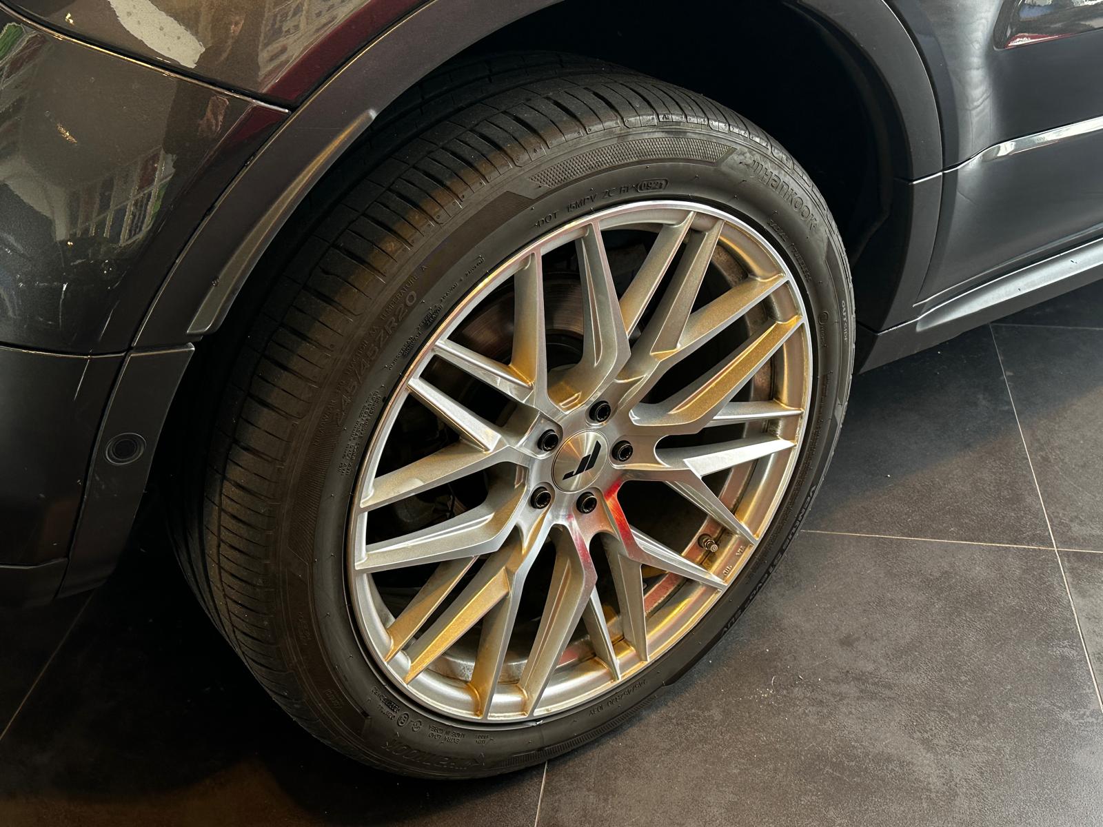 LAND ROVER Evoque 2.0 TD4 HSE Dynam.-image-8