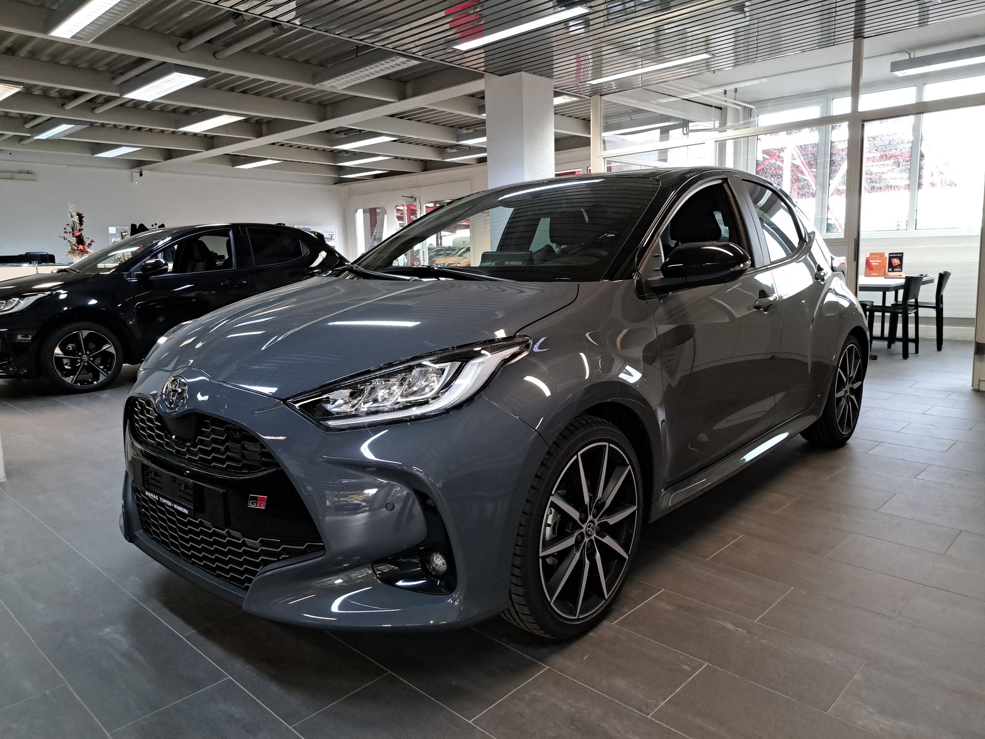 TOYOTA Yaris 1.5 GR Sport e-CVT-image-0