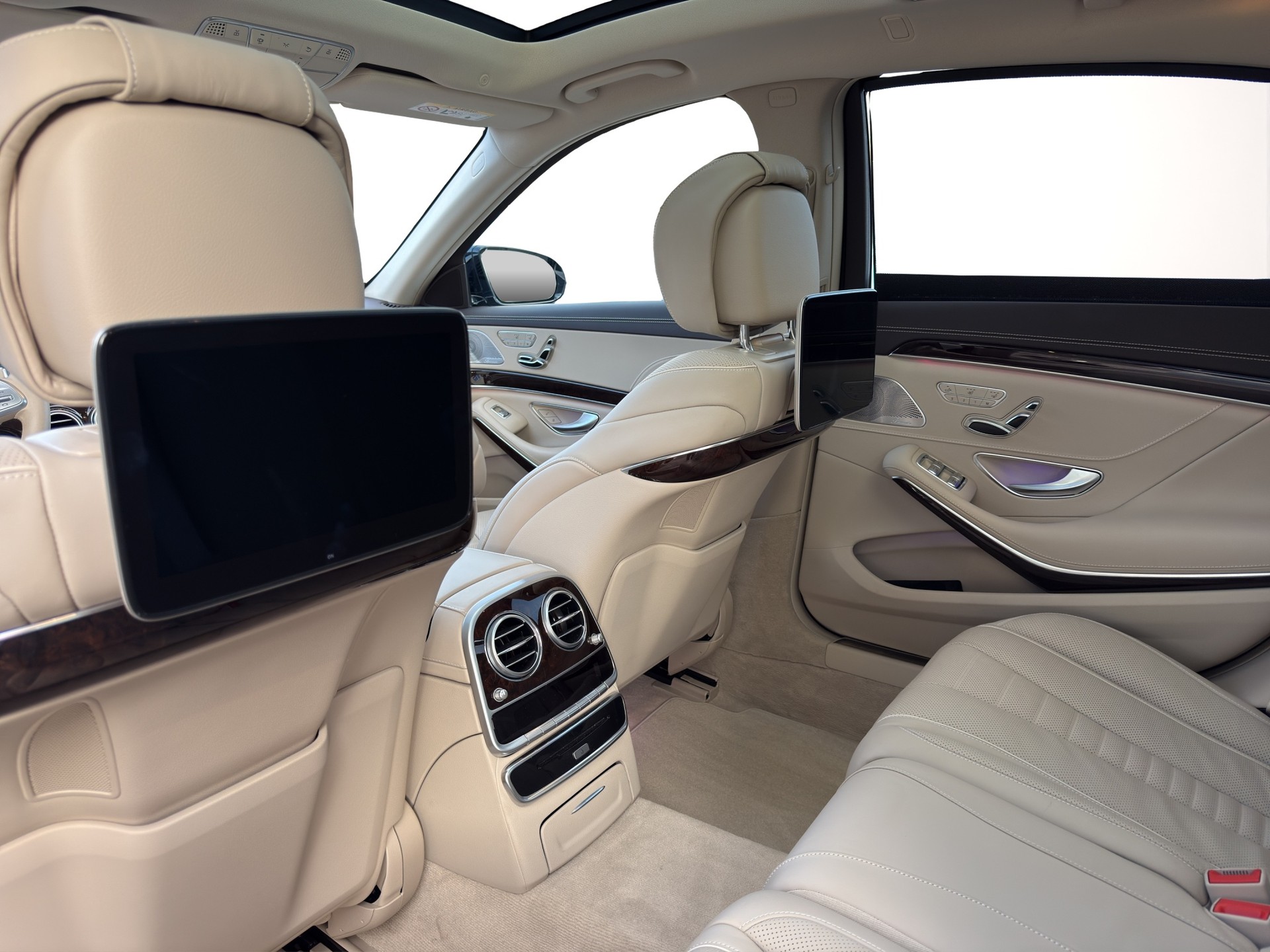 MERCEDES-BENZ S 560 L 4Matic 9G-Tronic-image-15