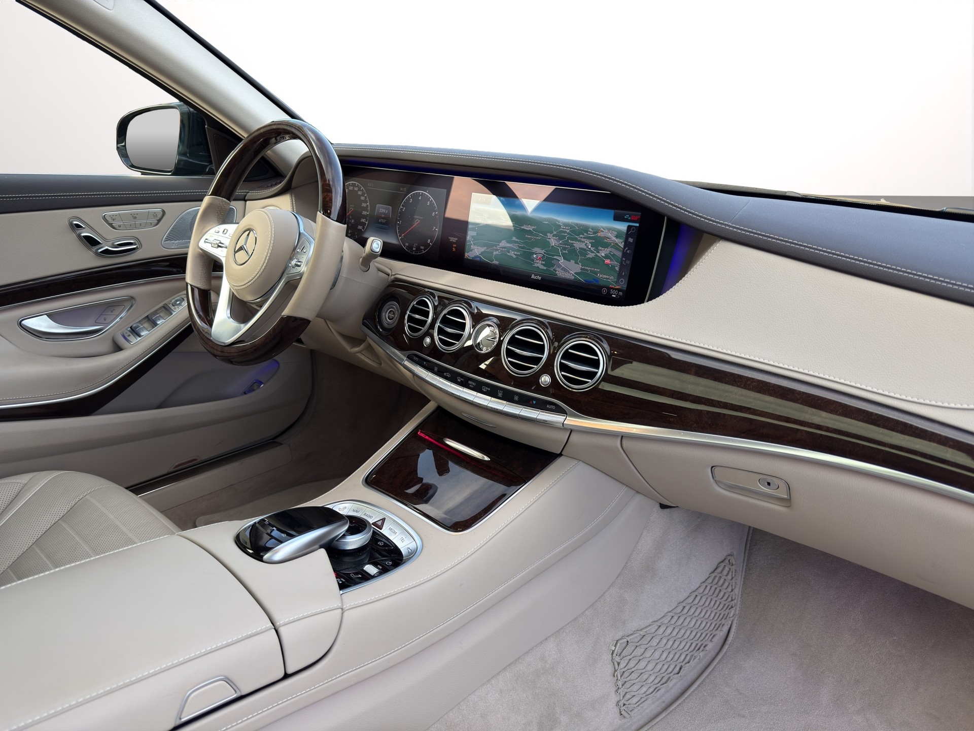 MERCEDES-BENZ S 560 L 4Matic 9G-Tronic-image-13
