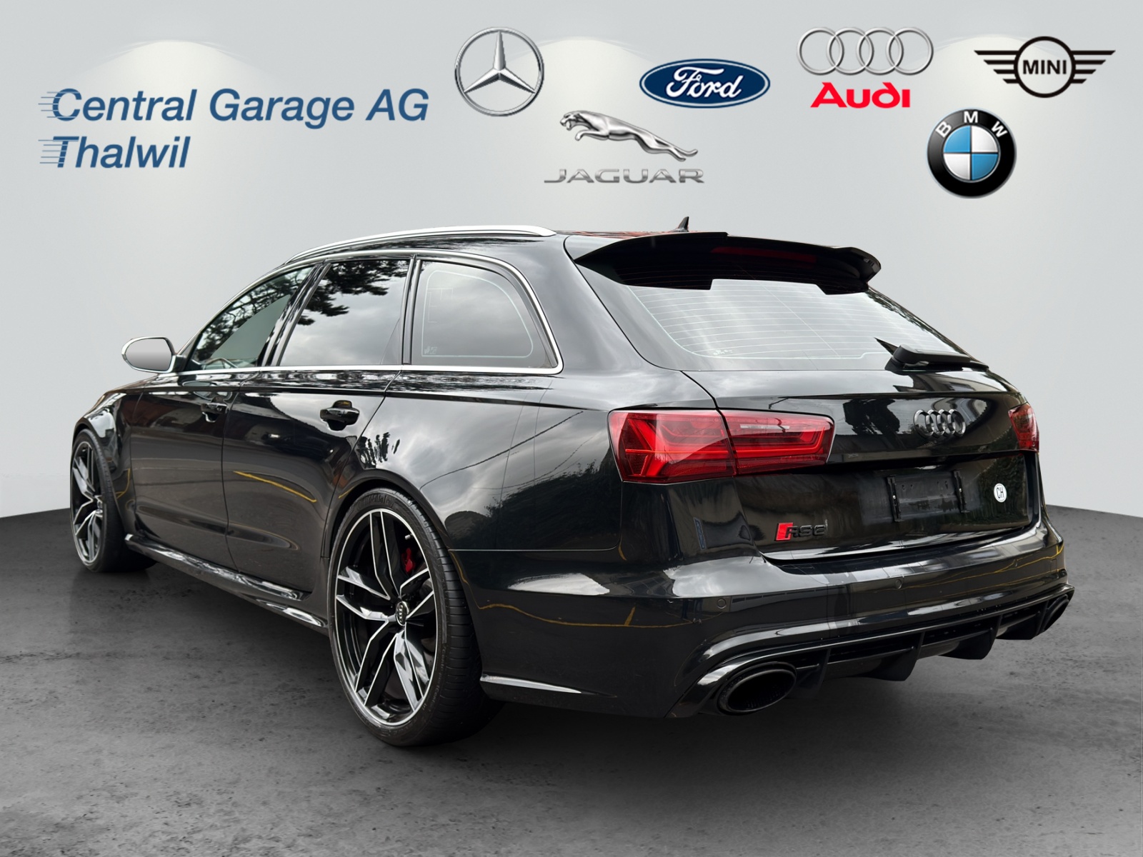 AUDI RS6 Avant 4.0 TFSI V8 quattro Tiptronic-image-3
