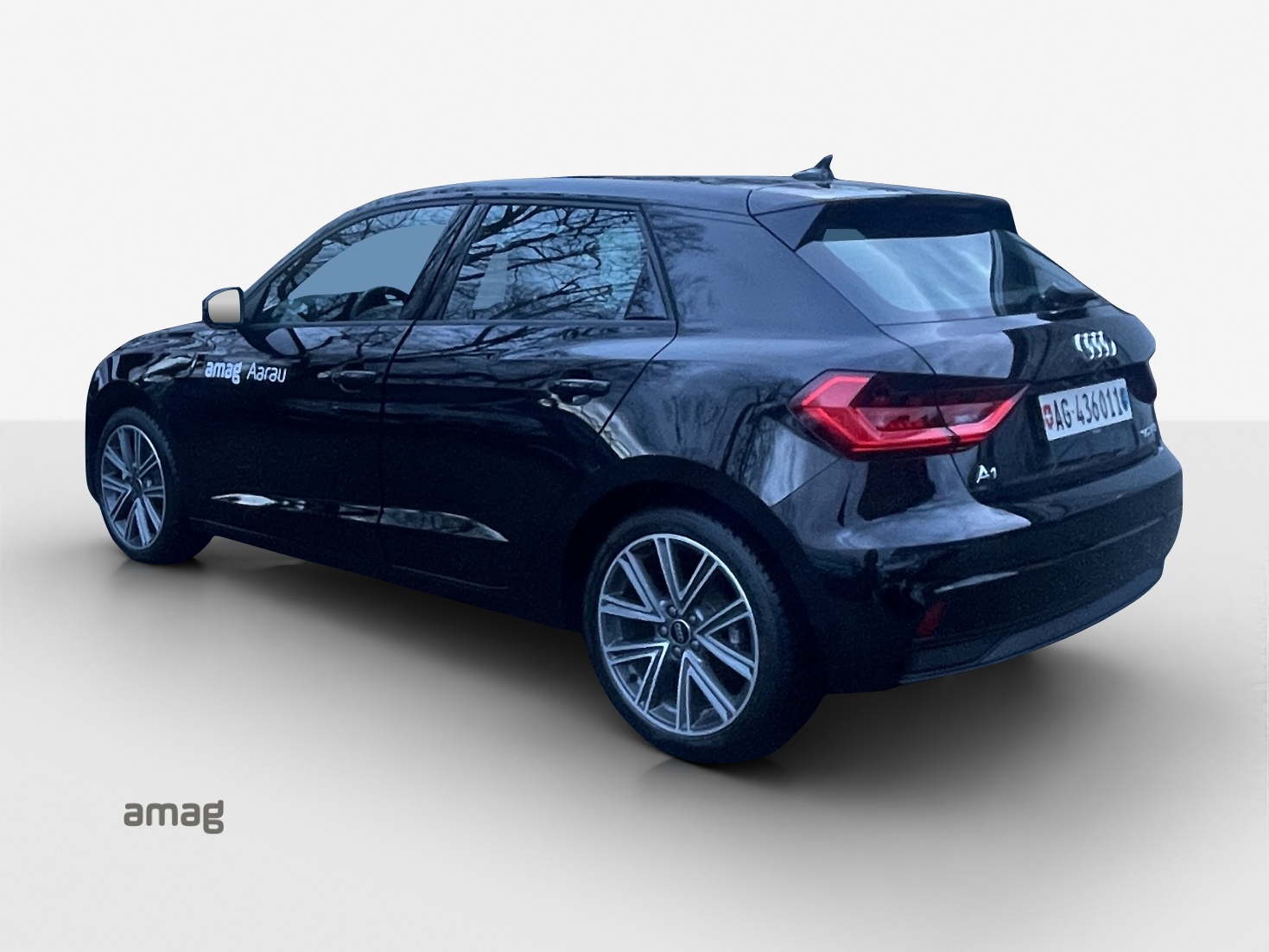 AUDI A1 Sportback 30 TFSI Attraction S-tronic-image-2