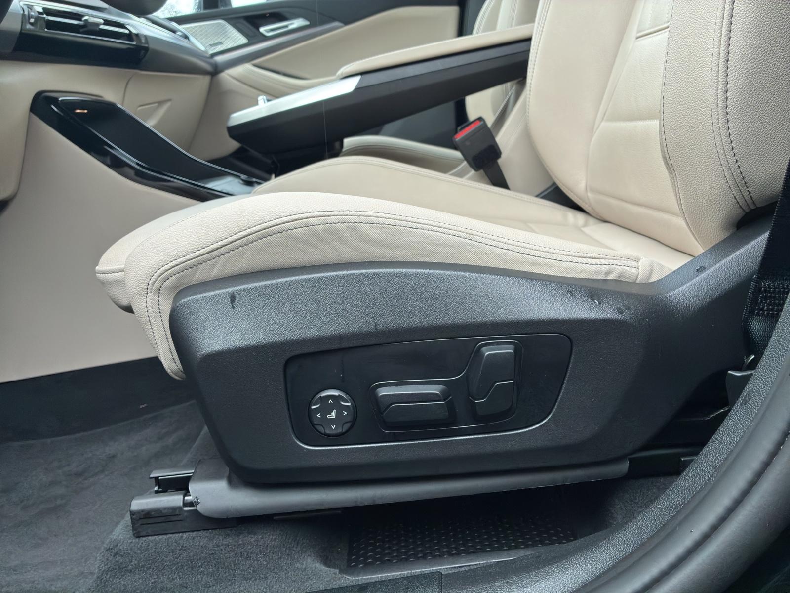 BMW 223d xDrive paddles Active Tourer-image-18