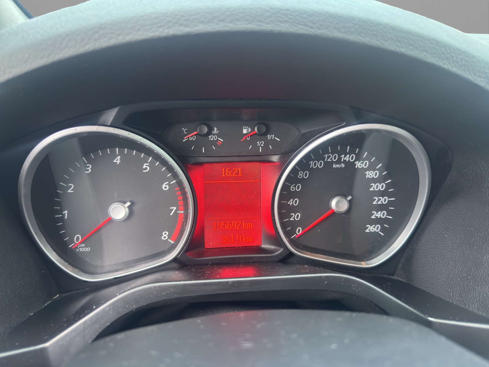 FORD S-Max 1.6 SCTi-image-10