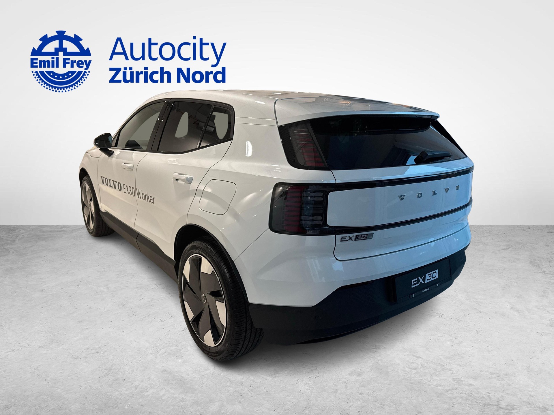 VOLVO EX30 E60 Plus-image-7