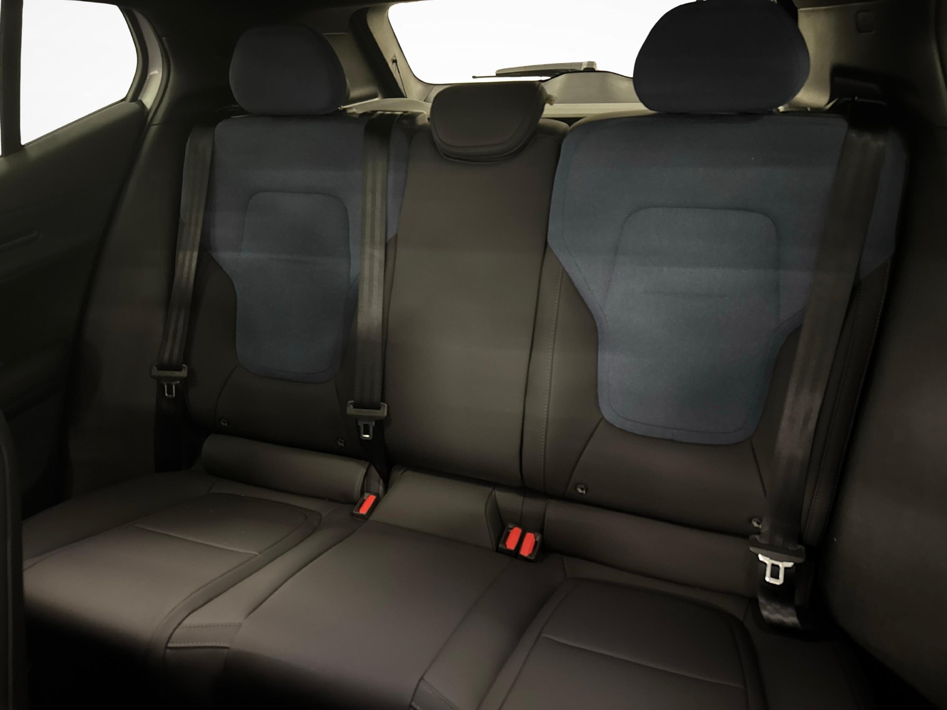 VOLVO EX30 E60 Plus-image-10