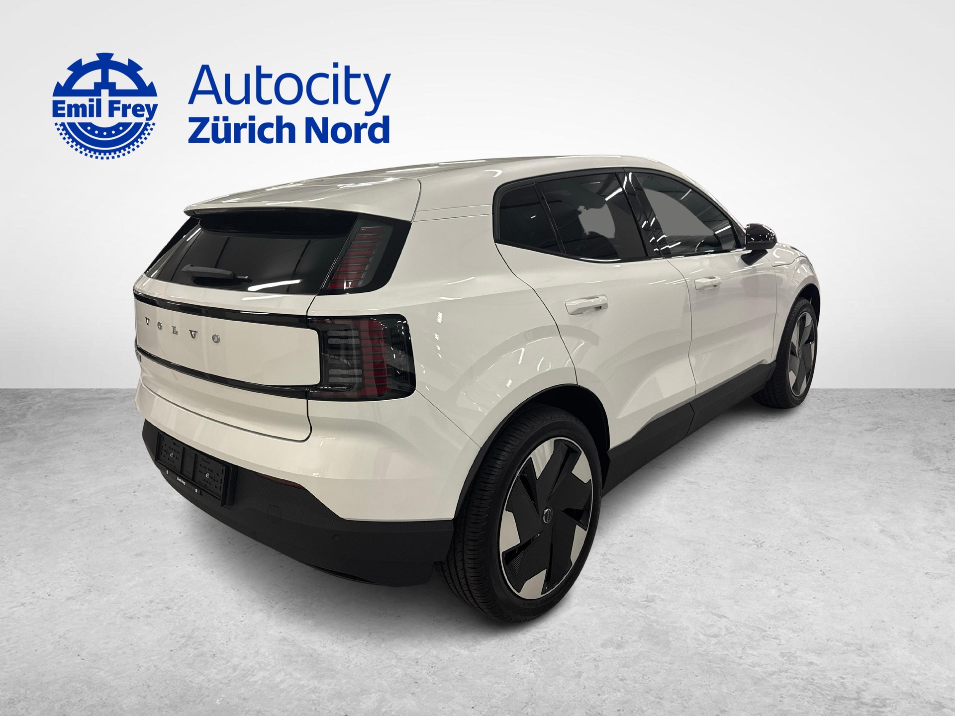 VOLVO EX30 E60 Plus-image-4