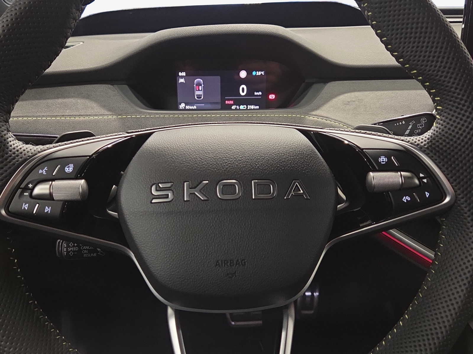 SKODA Elroq RS 4x4-image-14