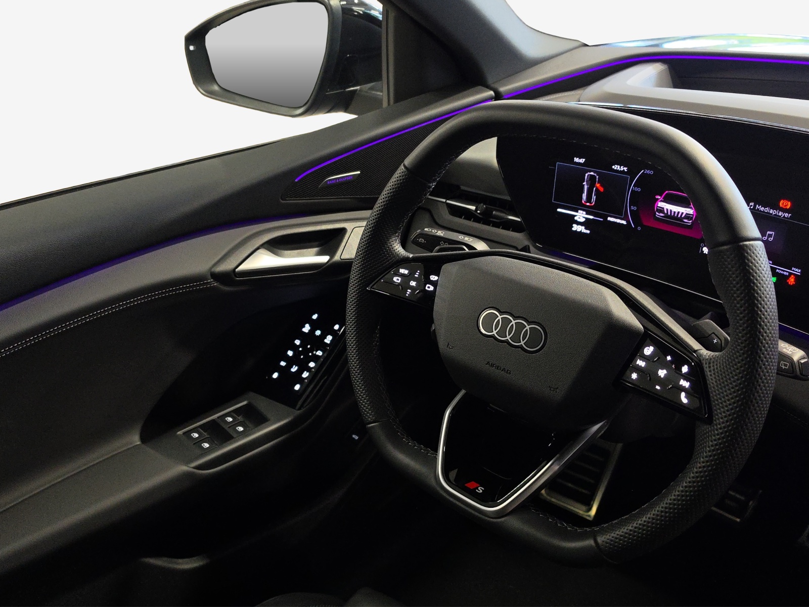AUDI Q6 e-tron quattro-image-14
