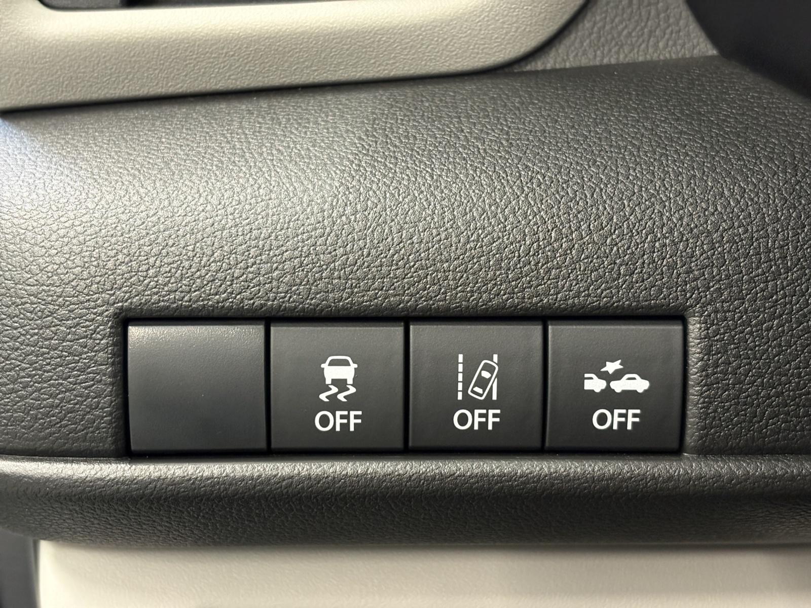 SUZUKI Swift 1.2 Sakura Top Hybrid 4x4-image-17