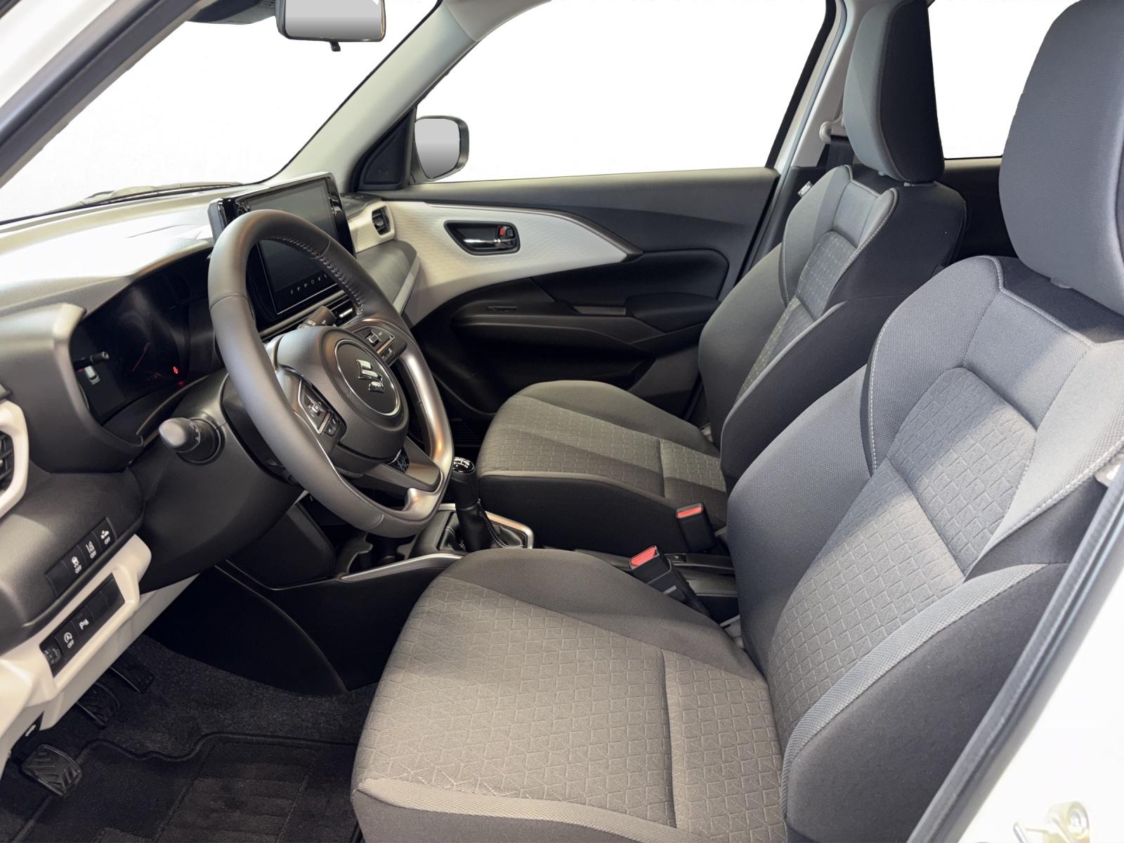 SUZUKI Swift 1.2 Sakura Top Hybrid 4x4-image-9