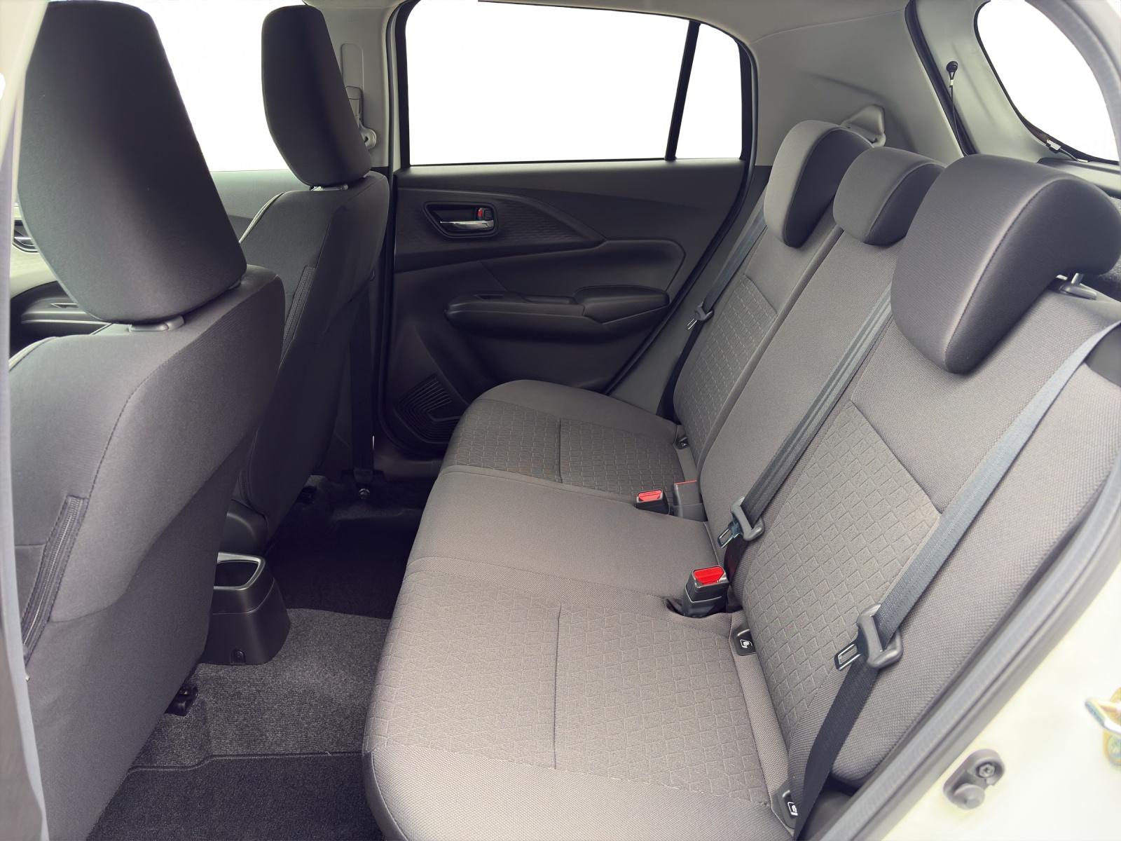 SUZUKI Swift 1.2 Sakura Top Hybrid 4x4-image-13
