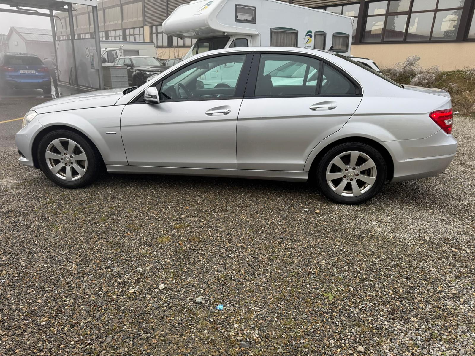 MERCEDES-BENZ C 200 CDI-image-4