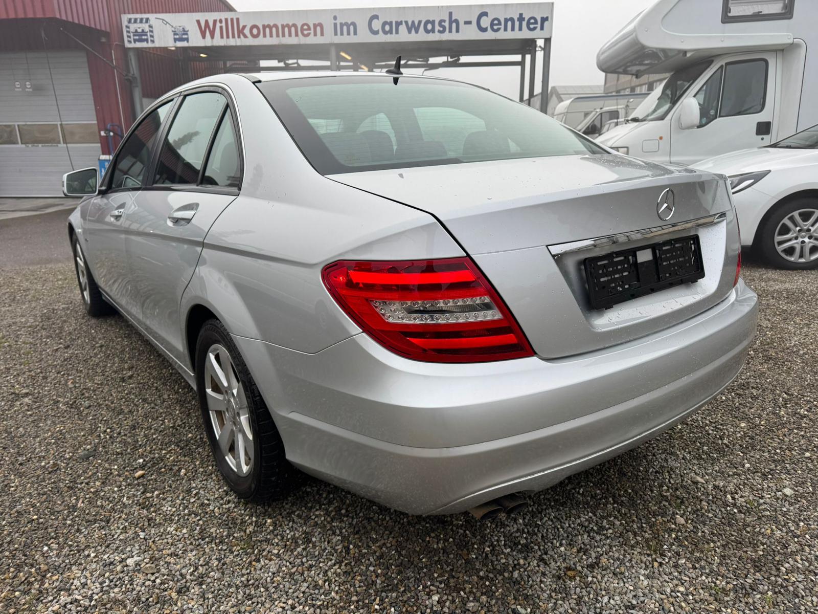 MERCEDES-BENZ C 200 CDI-image-5