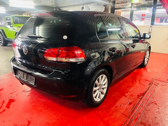 VW Golf 1.4 TSI Team DSG-image-7