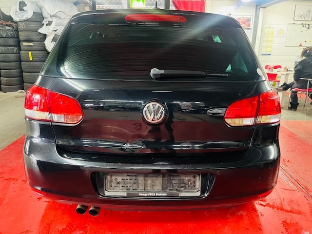 VW Golf 1.4 TSI Team DSG-image-3