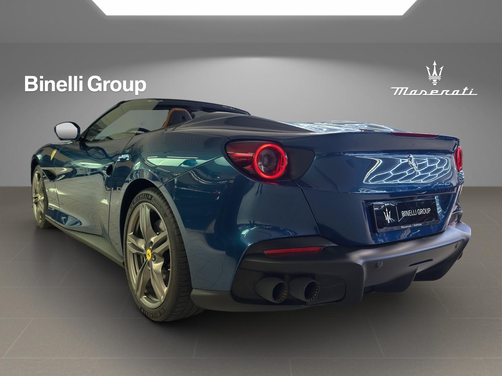 FERRARI Portofino M 3.9 Turbo-showroom-element-2