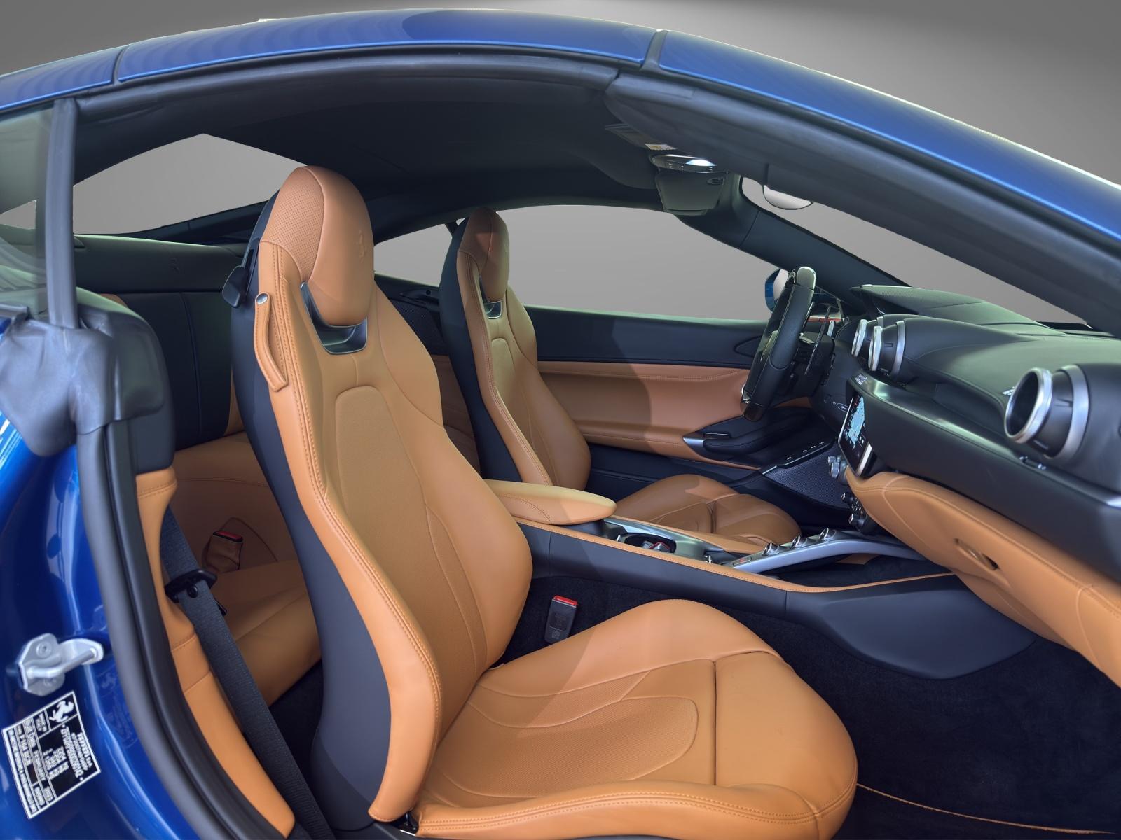 FERRARI Portofino M - Blu Abu Dhabi-image-20