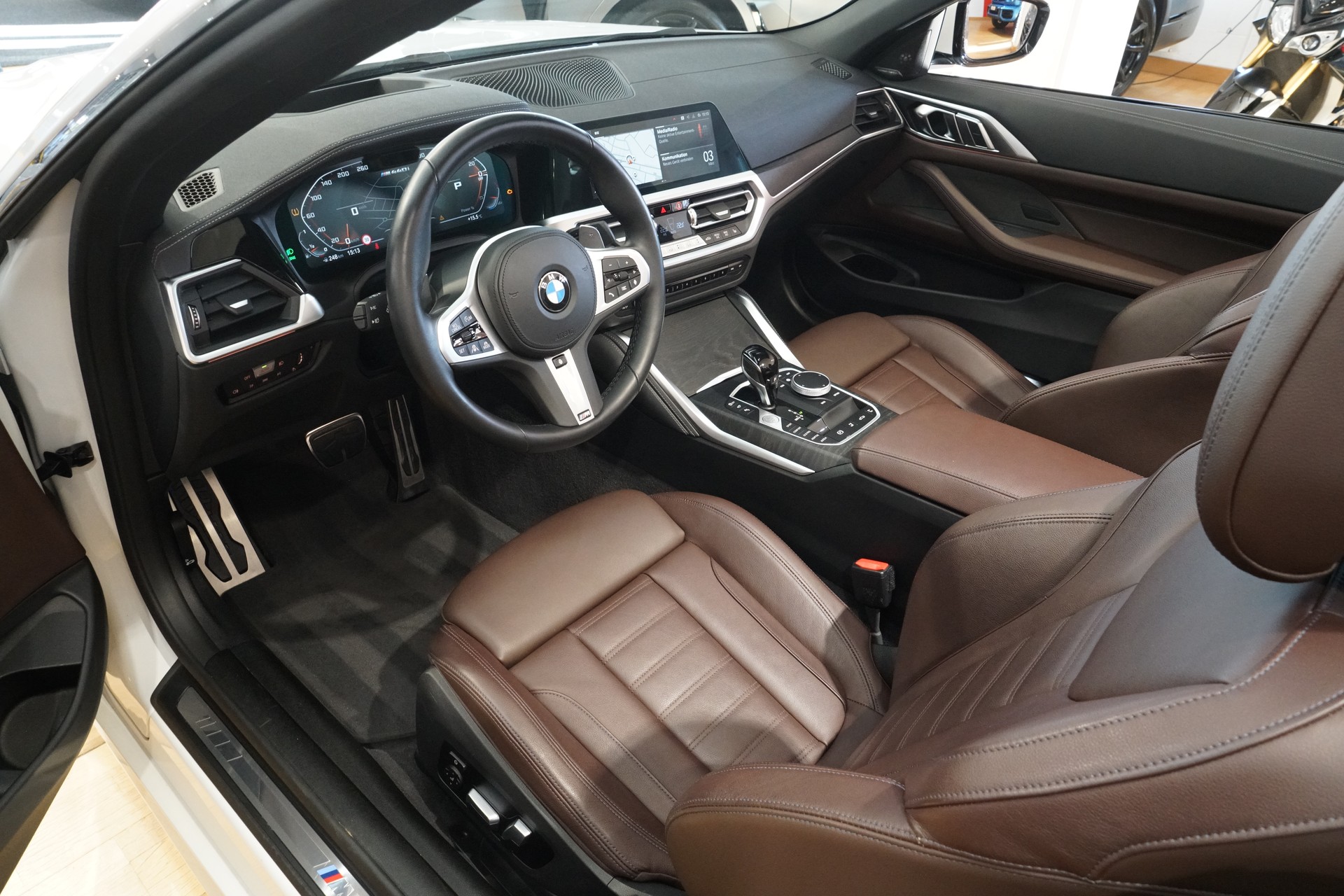 BMW M440i xDrive 48V Cabriolet M Sport PRO Steptronic-image-8