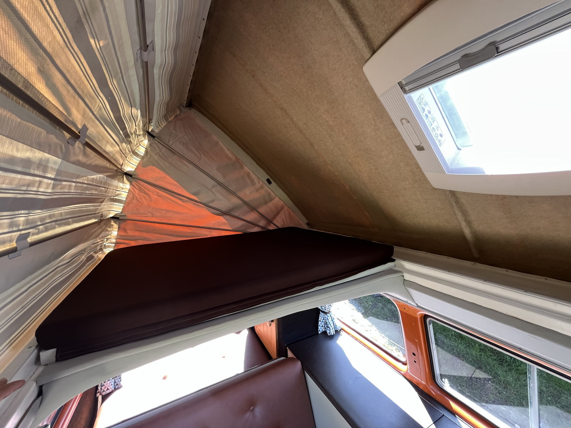 VW T3 Typ 2 Cassandra-image-8