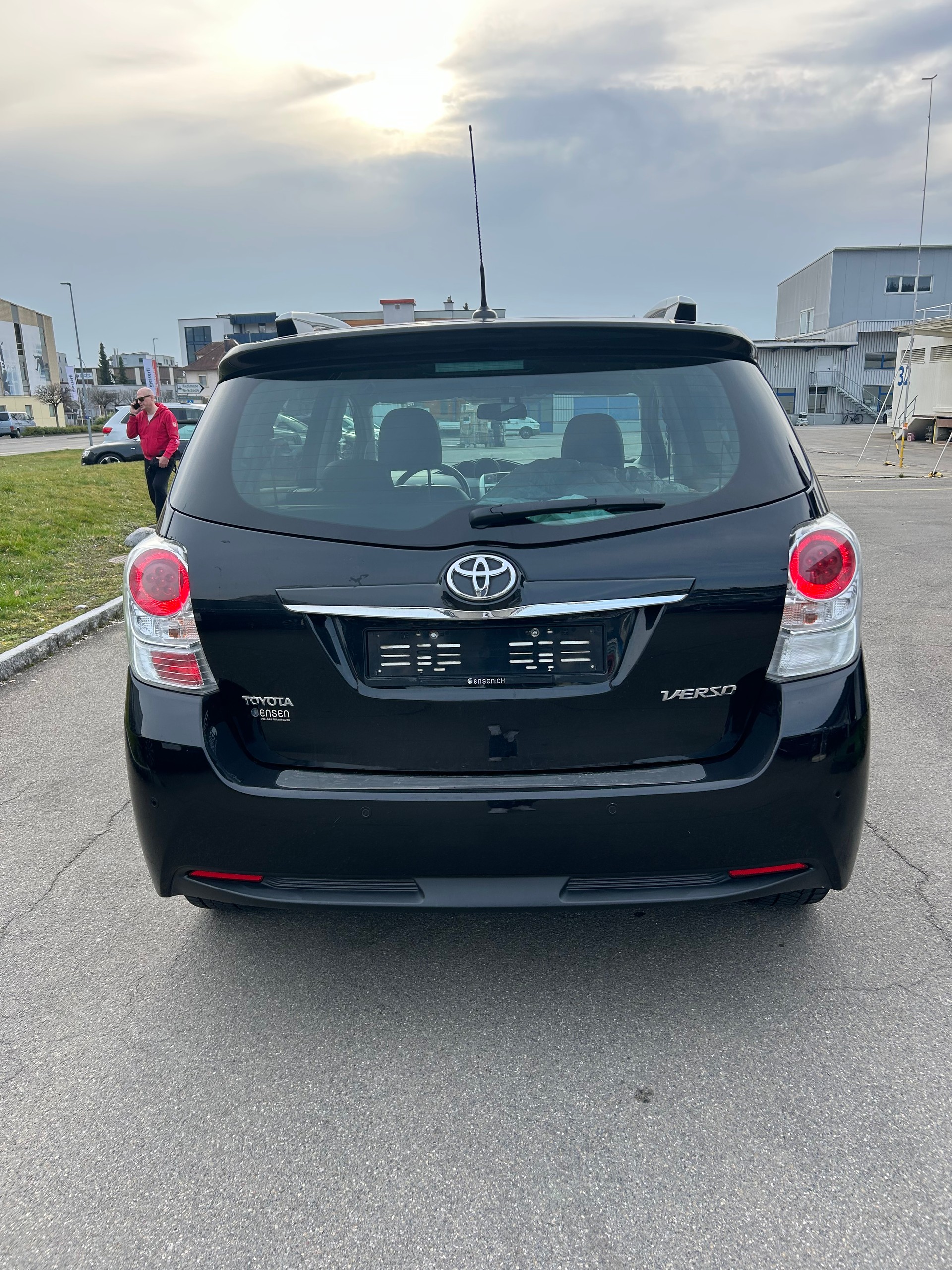 TOYOTA Verso 1.8 Swiss Trend Multidrive S-image-11