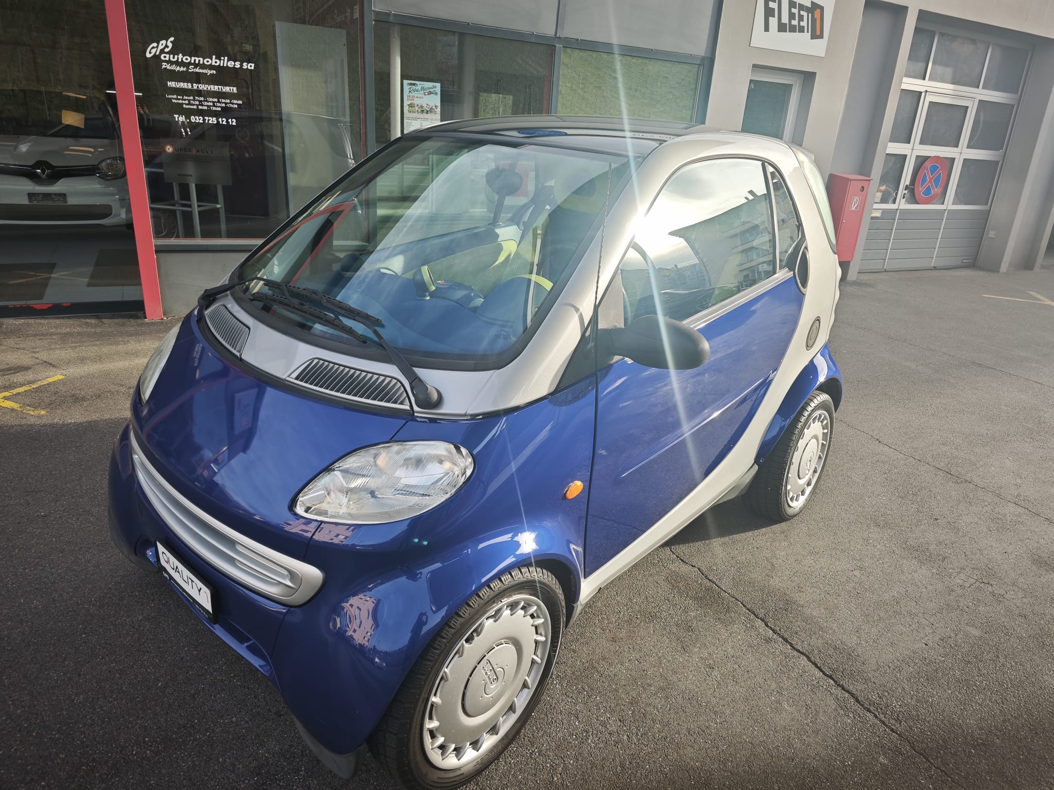 Car photo