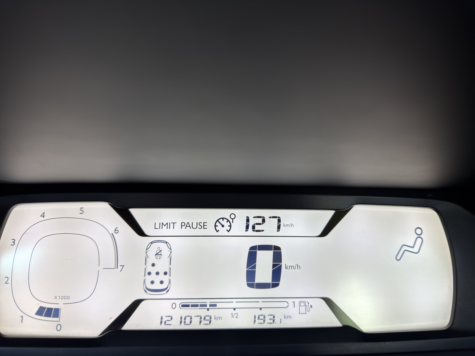 CITROEN Grand C4 Picasso 1.2 Pure Tech Shine-image-10