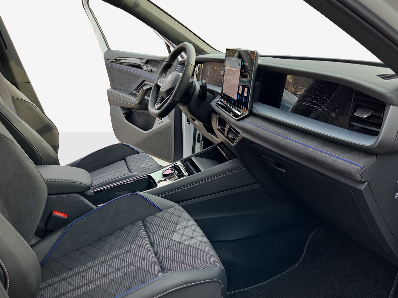 VW Tayron 2.0 TSI R-Line DSG 4Motion-image-15