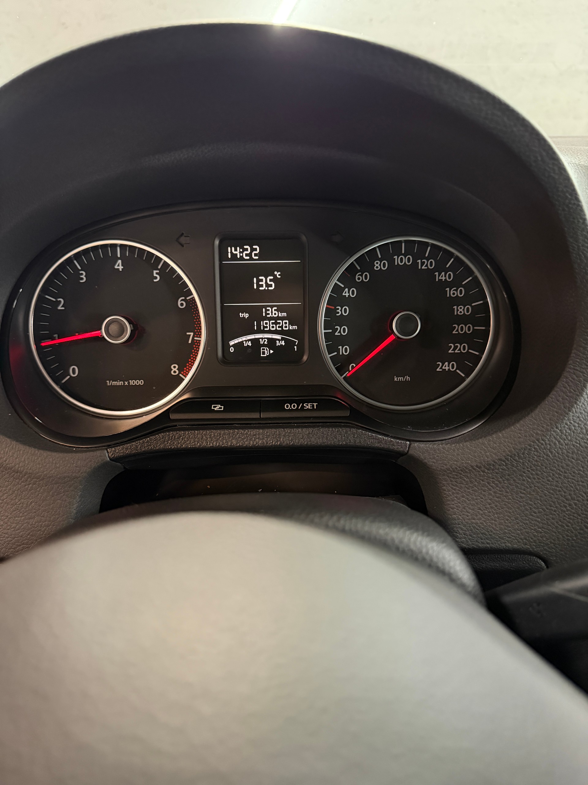 VW Polo 1.2-image-16