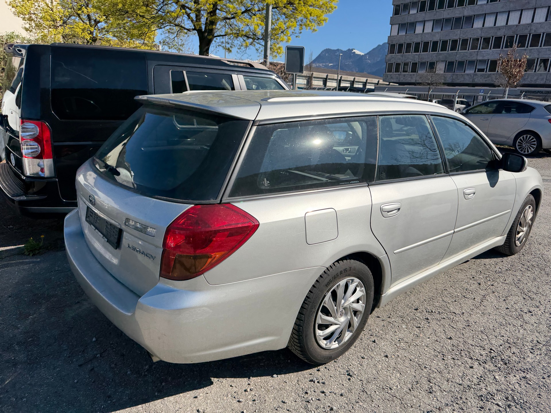 SUBARU Legacy 2.5i AWD Classic-image-2