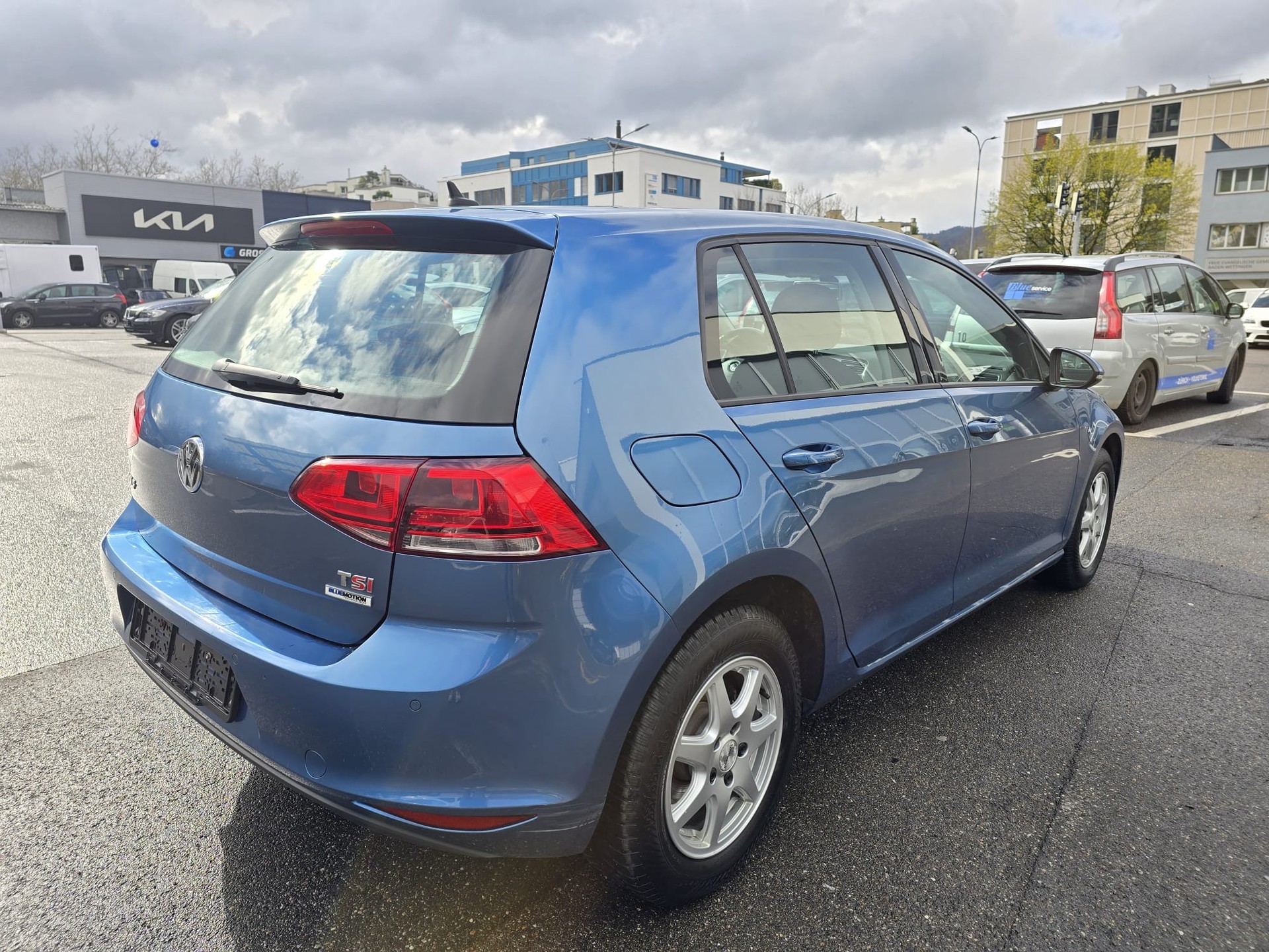 VW Golf 1.4 TSI Highline DSG-image-8