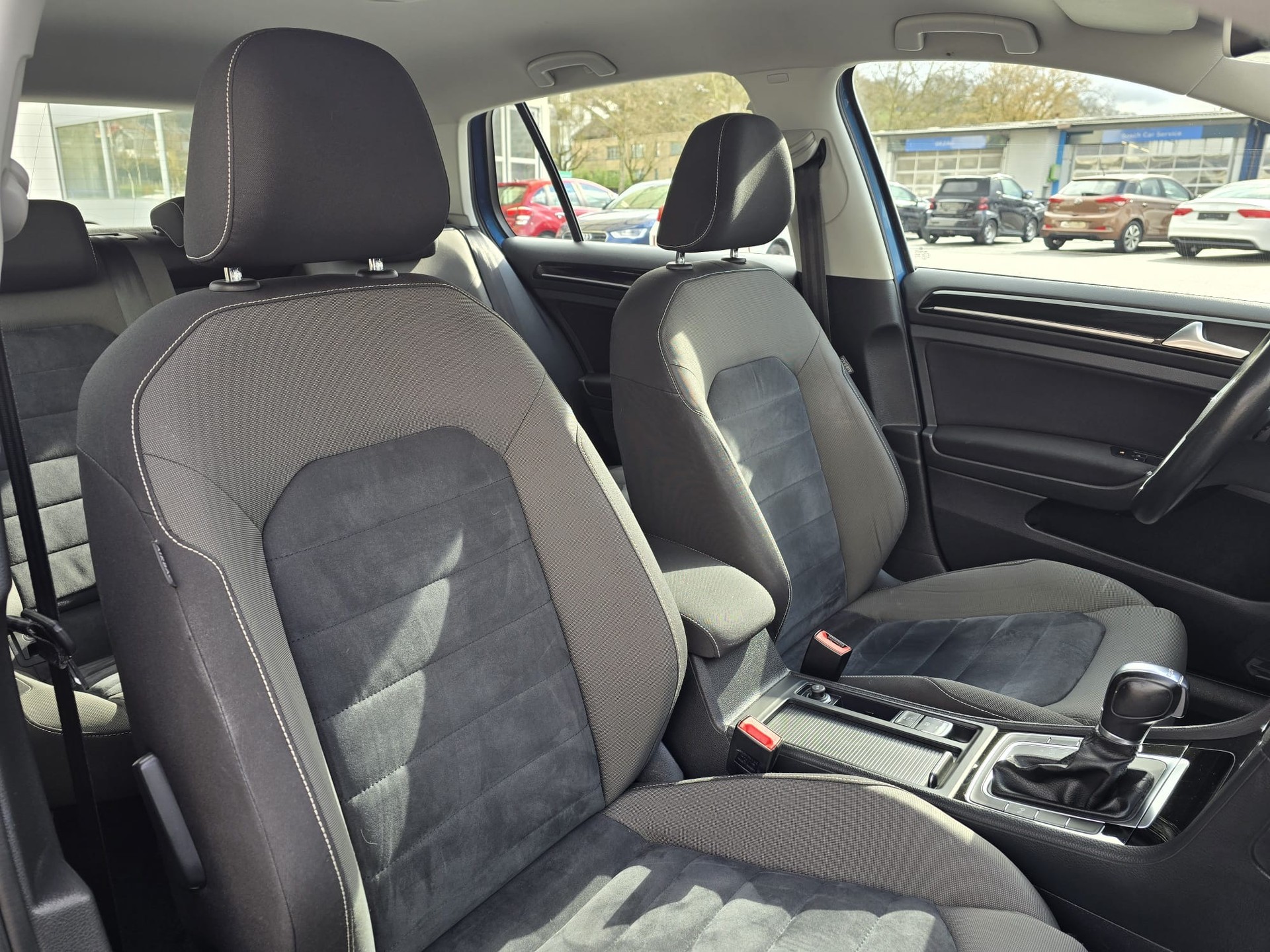 VW Golf 1.4 TSI Highline DSG-image-15