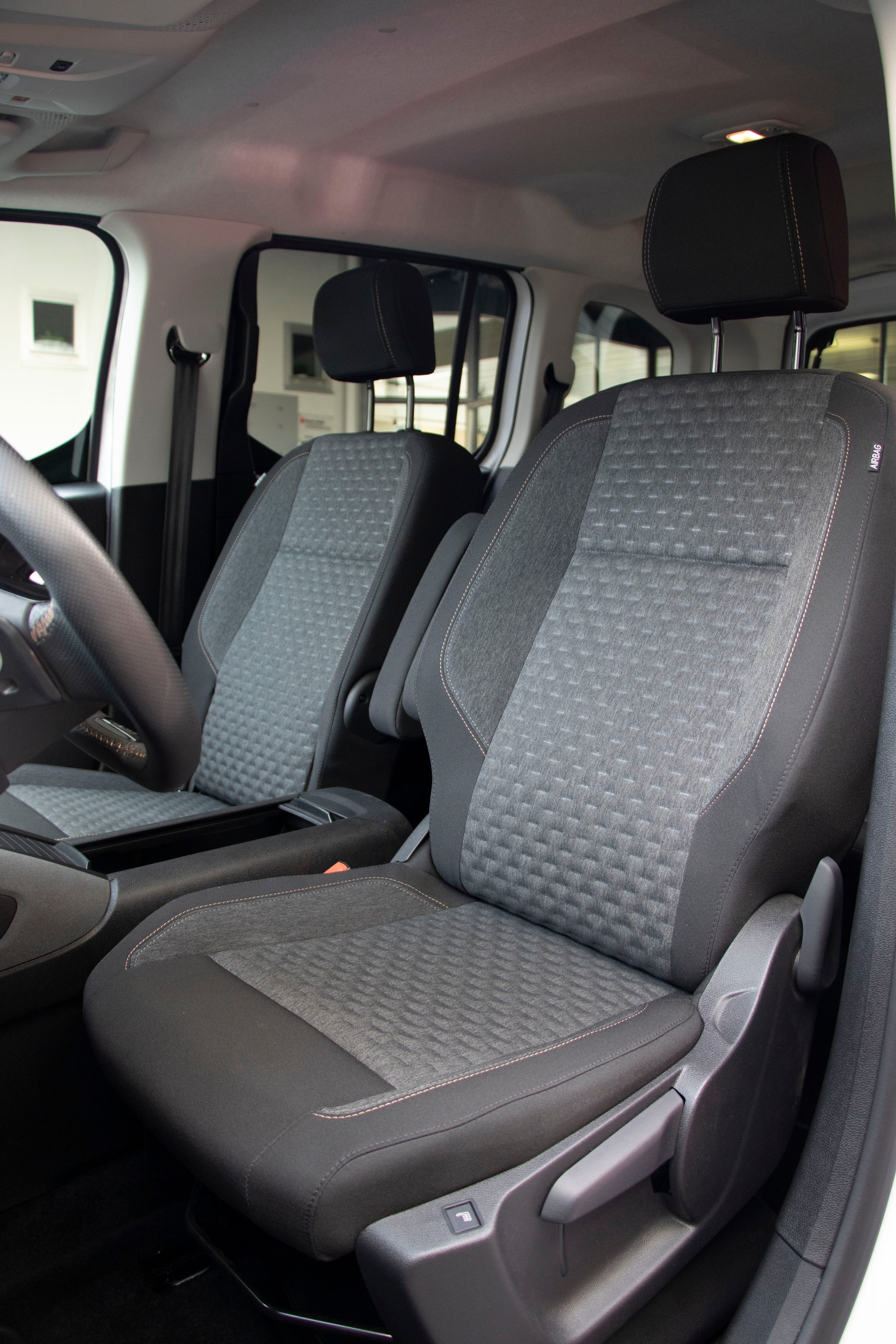 PEUGEOT Rifter Long 1.5 BlueHDi GT EAT8-image-5