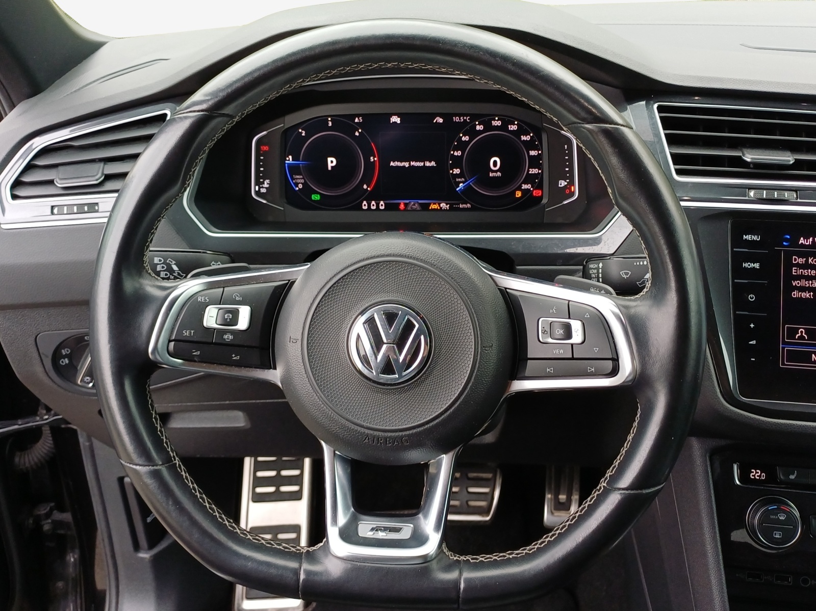 VW Tiguan 2.0 TDI SCR Highline 4Motion DSG-image-9