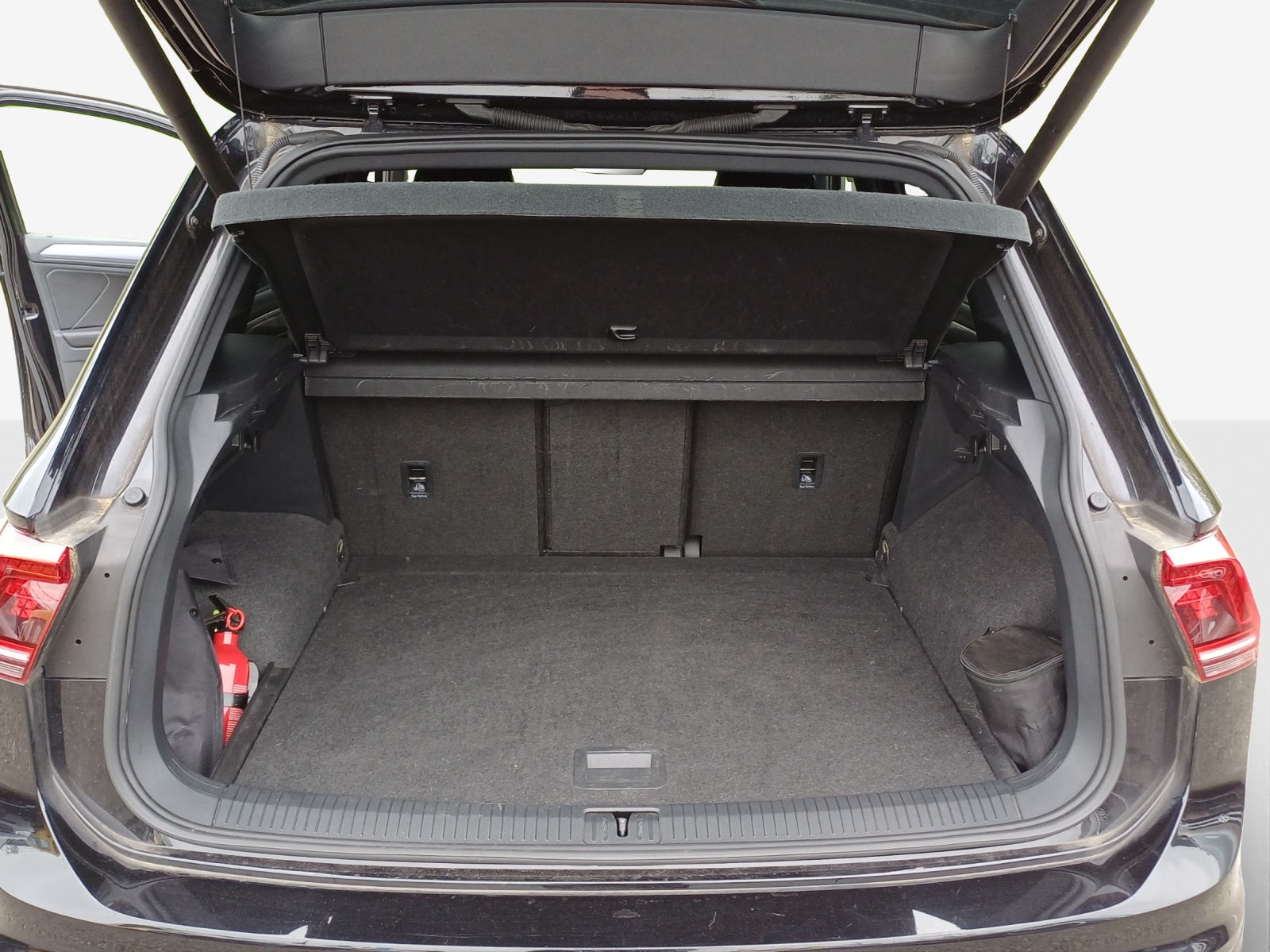 VW Tiguan 2.0 TDI SCR Highline 4Motion DSG-image-12