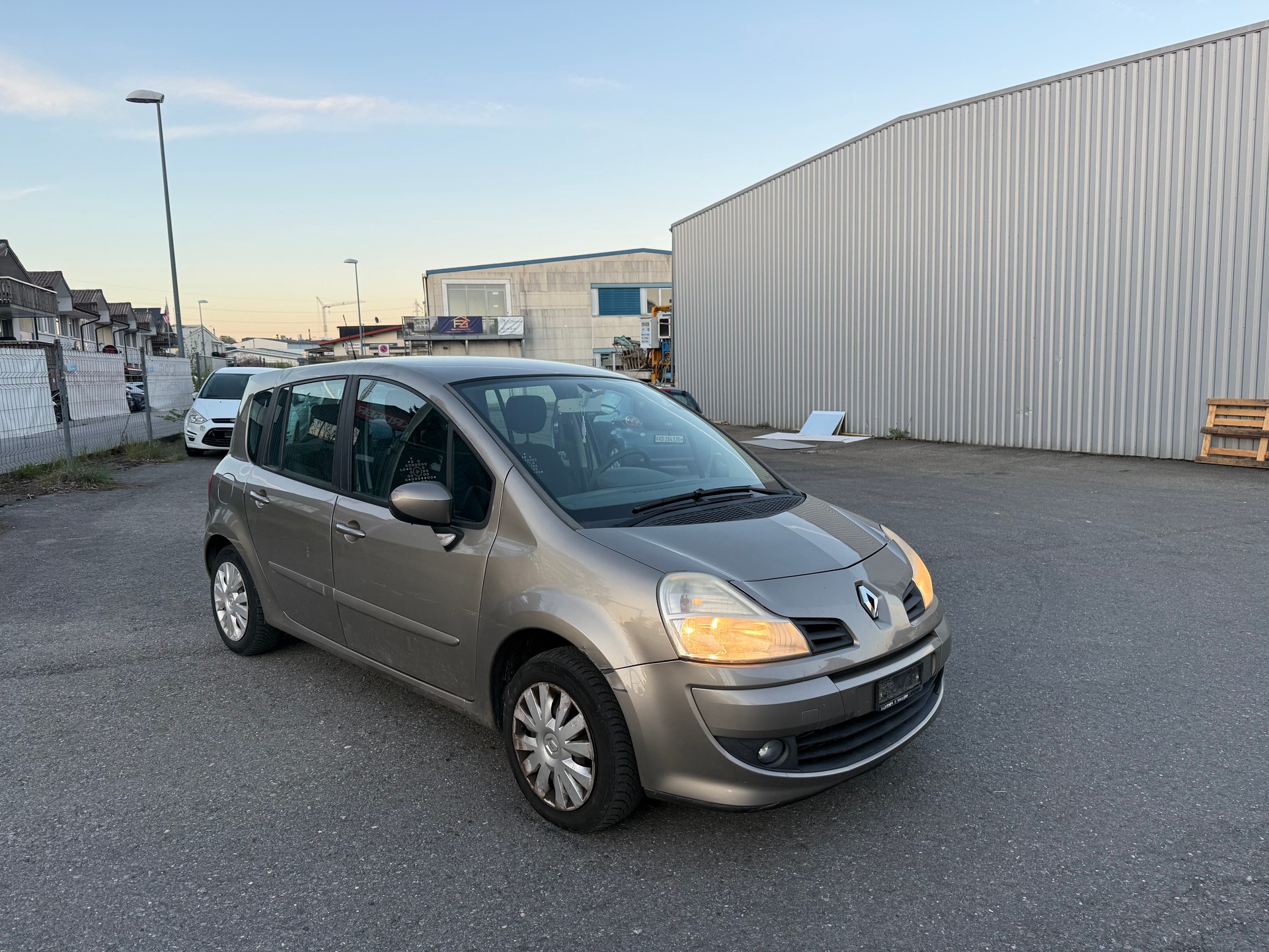 RENAULT Modus 1.2 16V T Yahoo-showroom-element-1