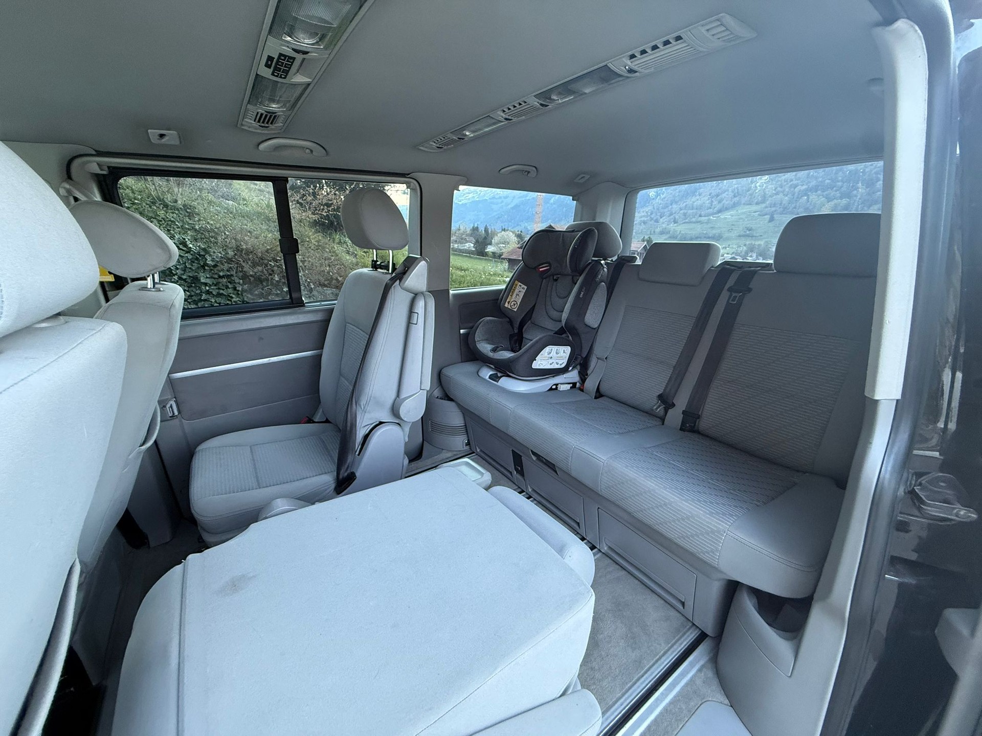 VW T5 Multivan 2.0 TDI CR Comfortline 4Motion-image-5