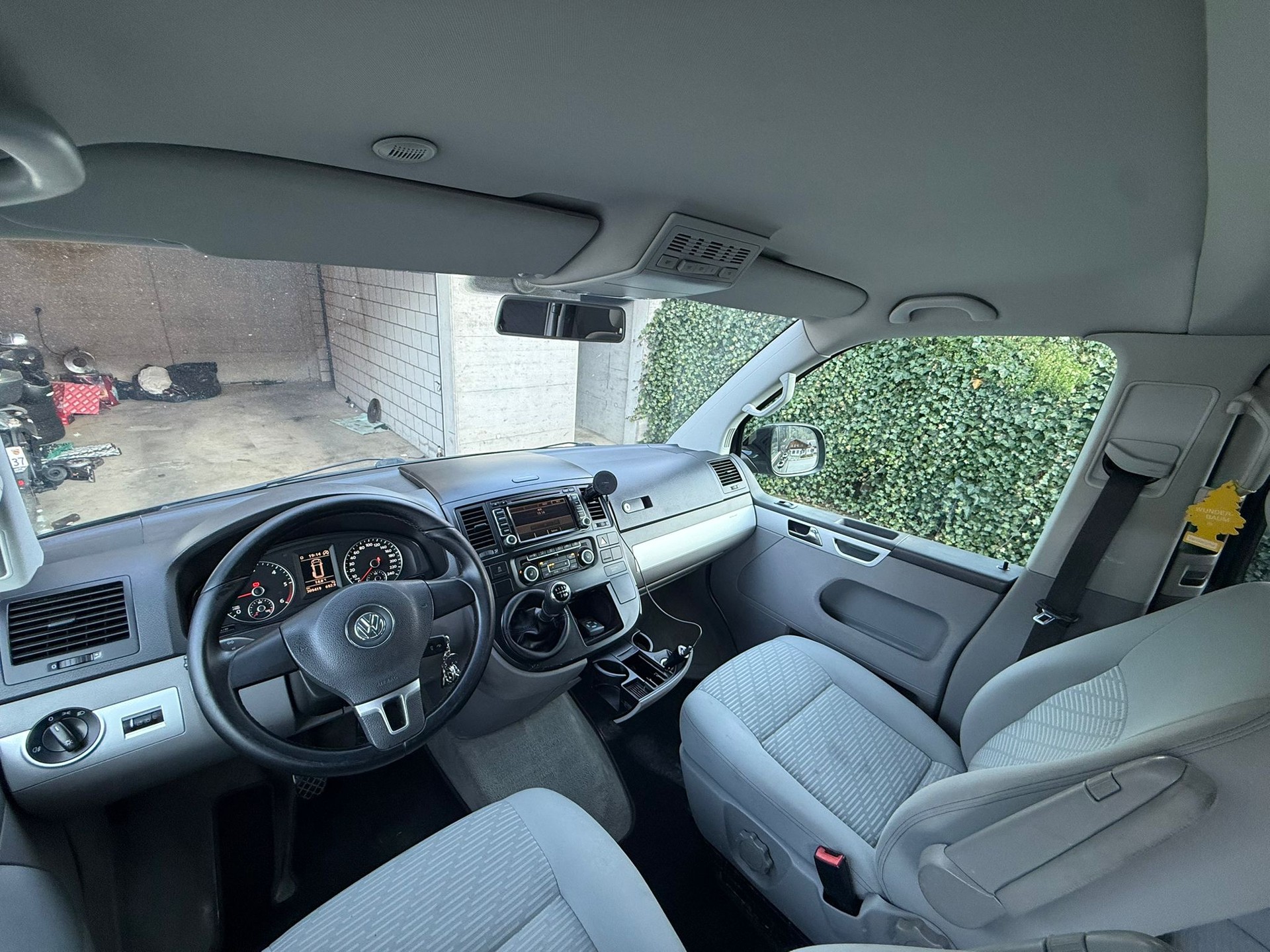 VW T5 Multivan 2.0 TDI CR Comfortline 4Motion-image-4