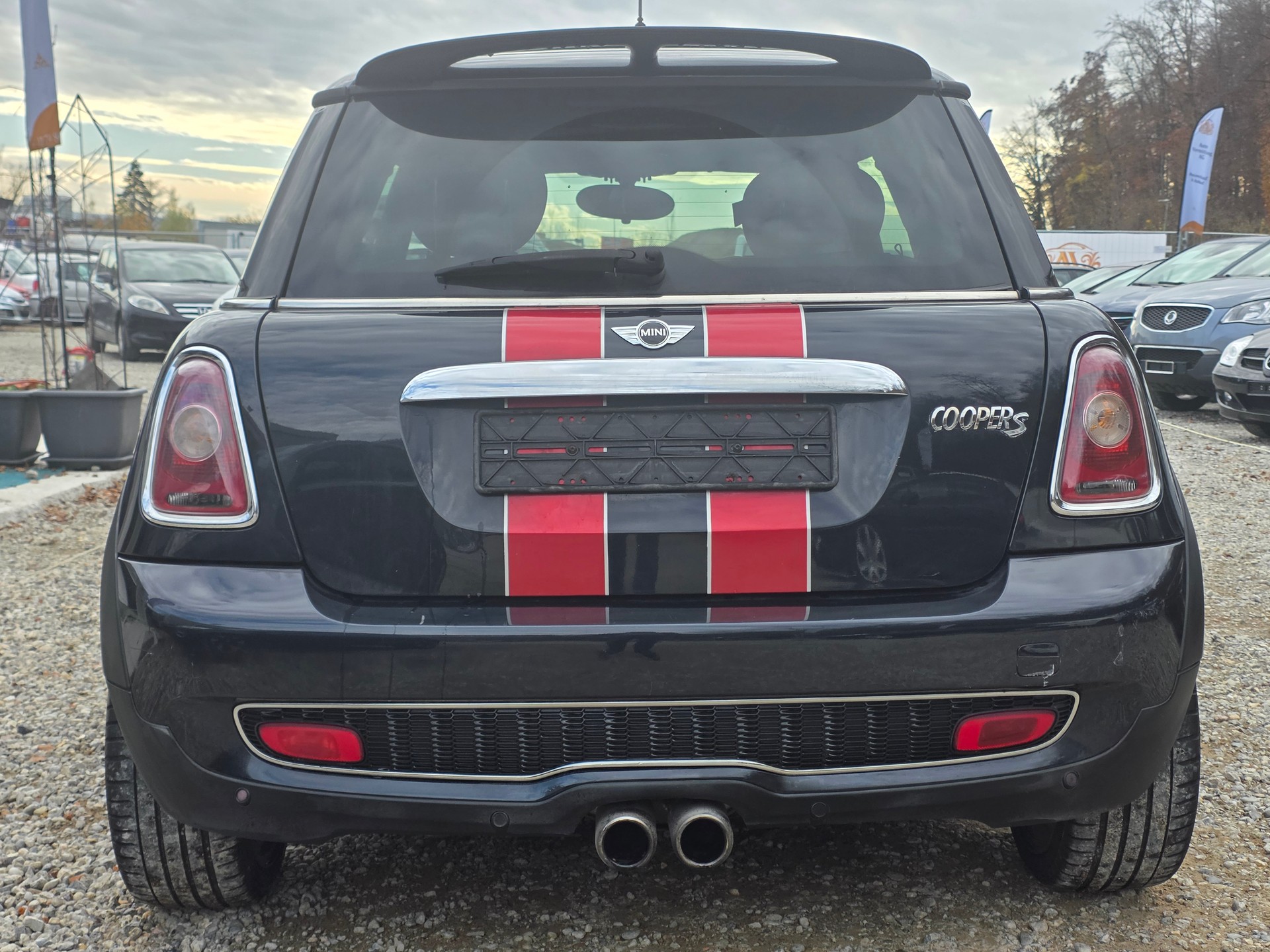 MINI Cooper S Frisch ab MFK / Frisch ab Service / Garantie / Lieferung Inklsuive-image-3