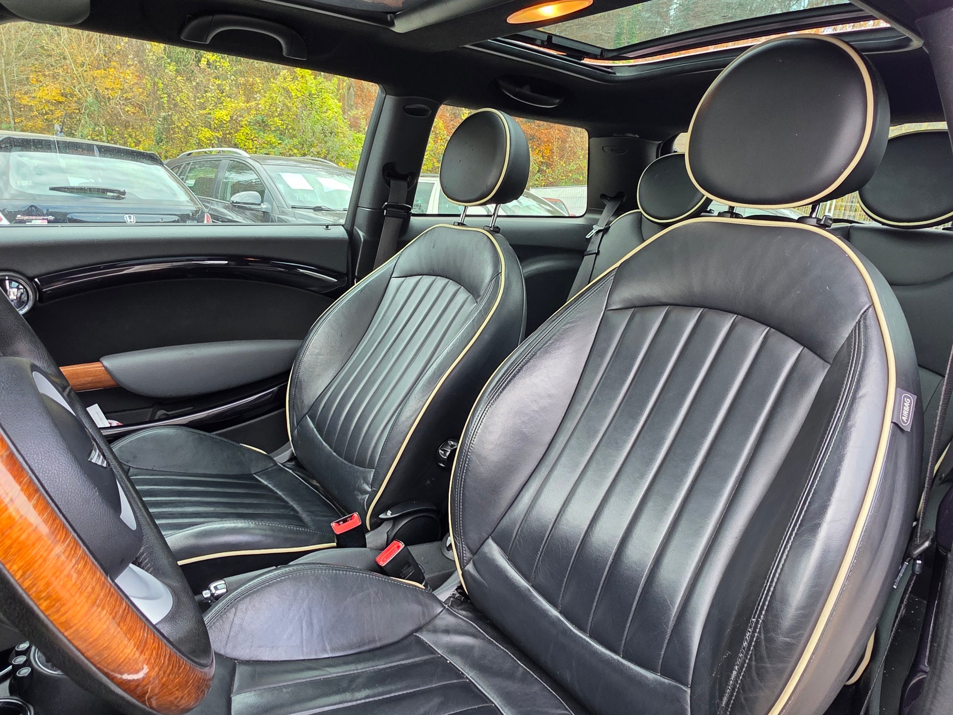 MINI Cooper S Frisch ab MFK / Frisch ab Service / Garantie / Lieferung Inklsuive-image-12