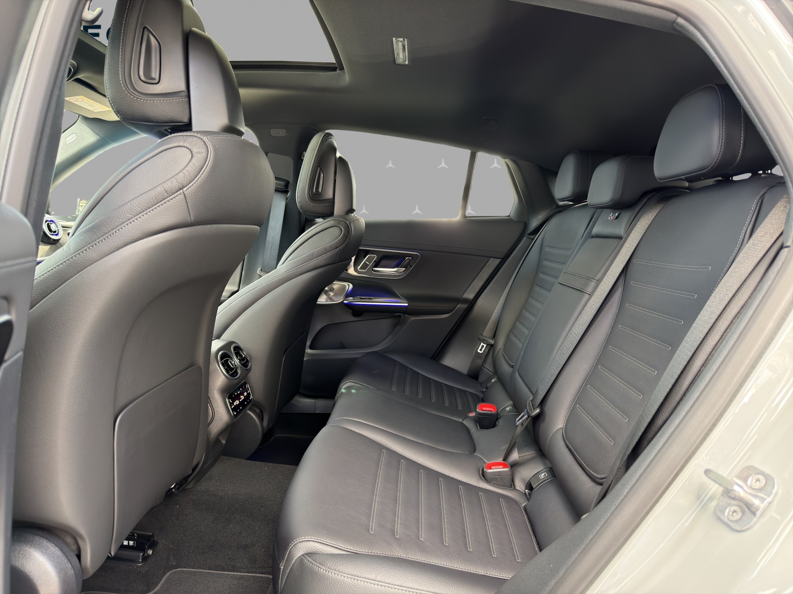 MERCEDES-BENZ GLC Coupé 400 e 4Matic EQ Star 9G-Tronic-image-13