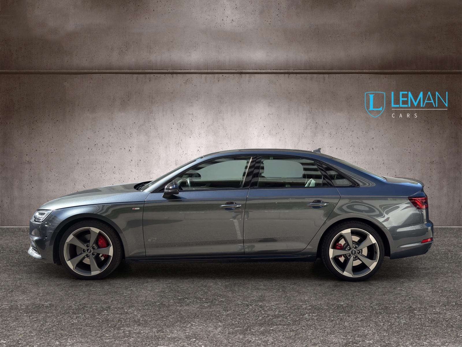 AUDI A4 Limousine 2.0 TFSI Sport quattro S-tronic-image-7