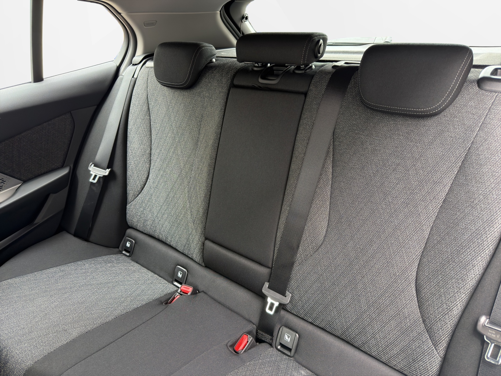 BMW 116 Steptronic-image-18