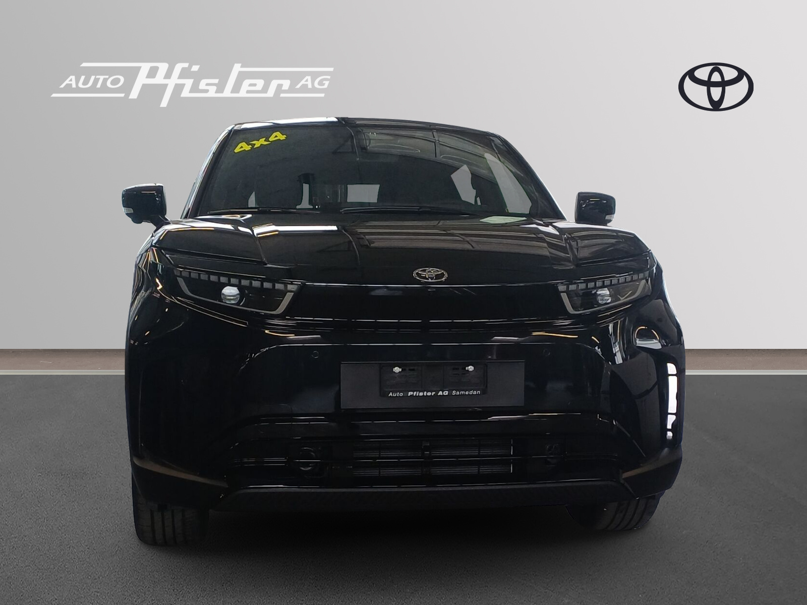 TOYOTA Urban Cruiser Premium AWD-image-1